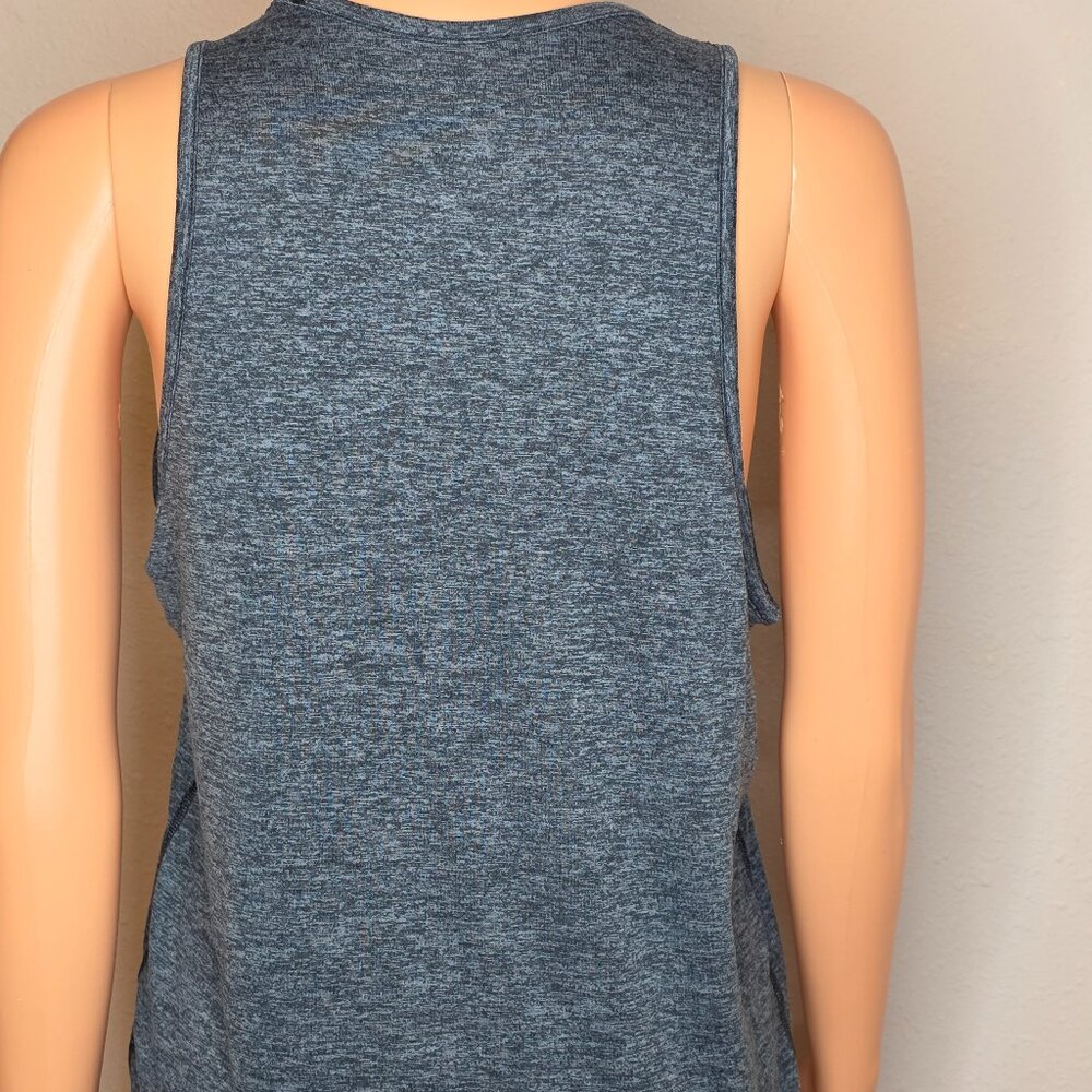Nike Women's Dri-Fit Sleeveless Tank Top, Size Medium - Picture 2 of 7